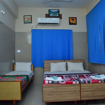 Hotel Sgrt Residency Vellore Esterno foto